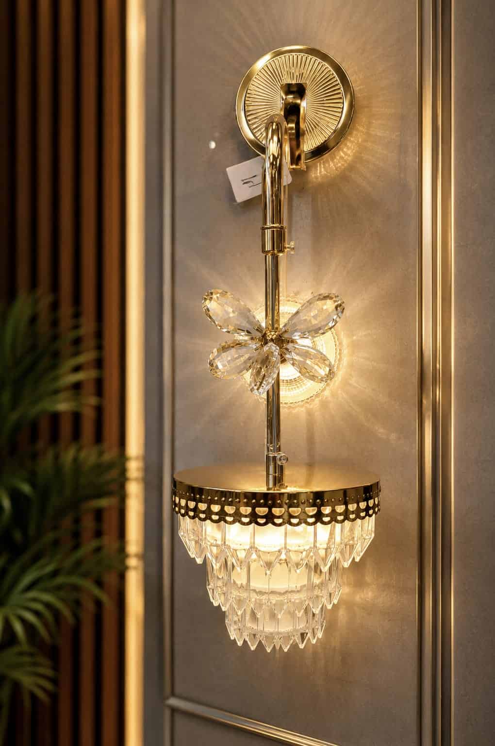Luxury Crystal Flower Wall Light