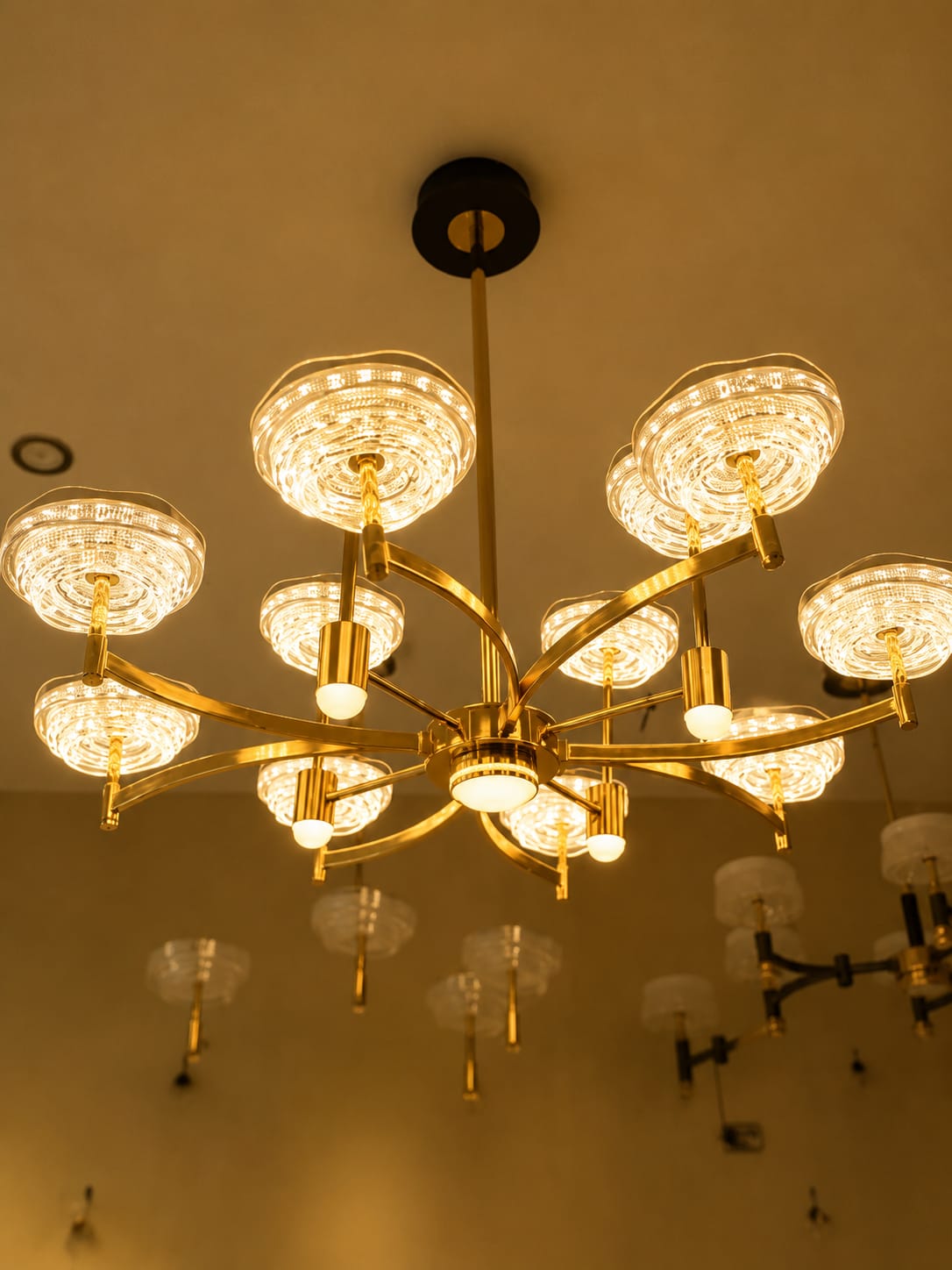 Luxury 12-Light Golden Crystal Chandelier
